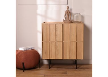 שידה 2 דלתות MDF ופורניר אלון בגוון טבעי דגם קיוב