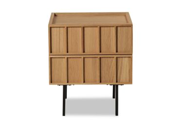 שידת לילה 2 מגירות MDF ופורניר אלון בגוון טבעי דגם קיוב