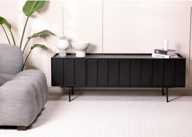 מזנון 160 ס"מ 3 דלתות MDF ופורניר אלון בגוון שחור דגם קיוב